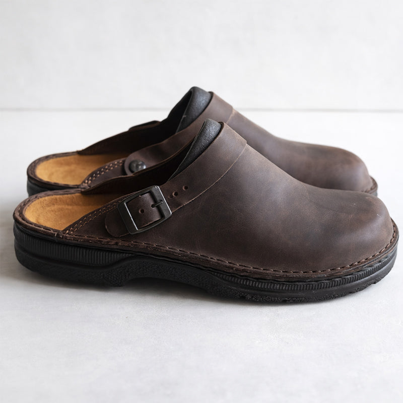 Roberto Russo Closed Clogs with Buckle Strap Ash & Harbor